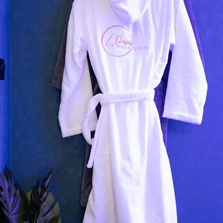 Room, Avec Privatif Apartamento