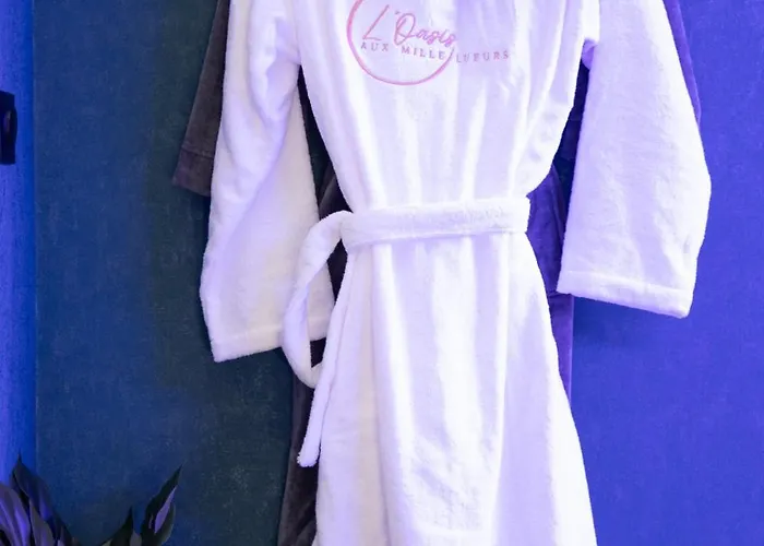 Room, Avec Privatif 아파트